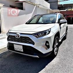 تۆیۆتا ڕاڤ 4